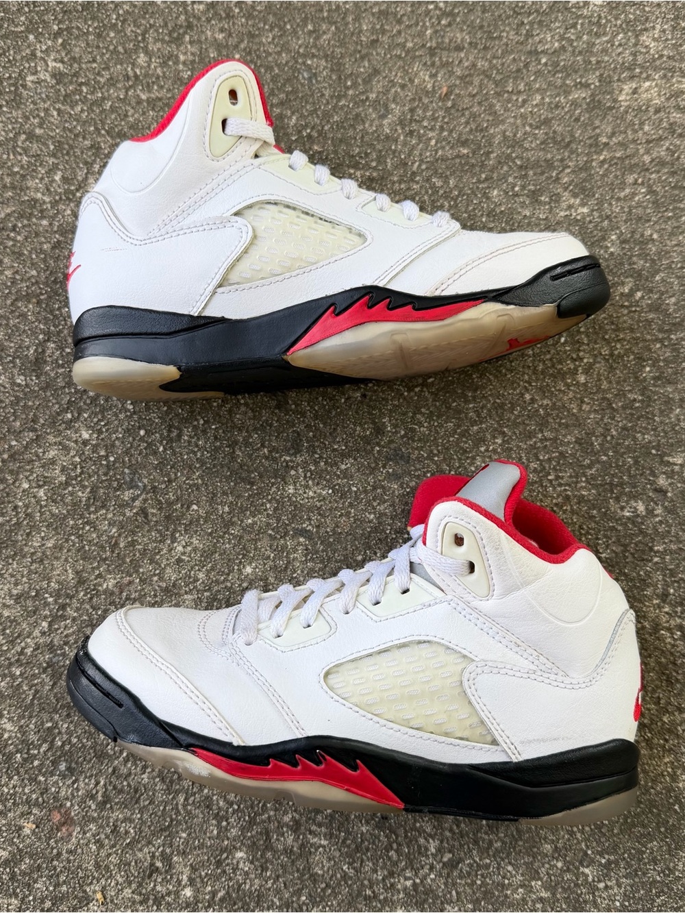 Jordan 5 Retro Fire Red Silver Tongue 2020 (PS) Lil Kids Shoe Size 1Y 440889-102
